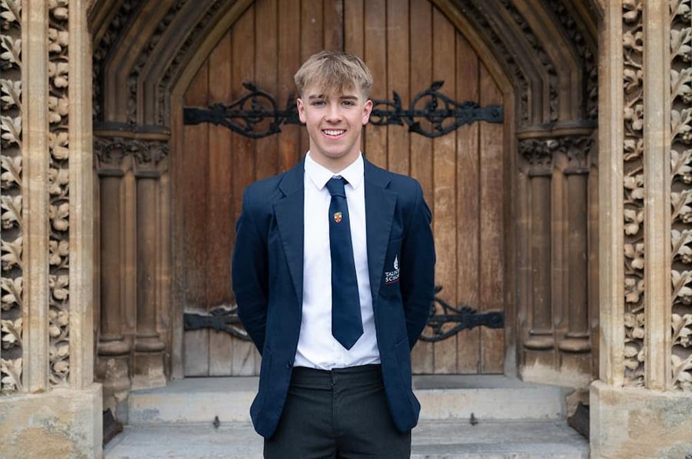 Taunton School student wins Somerset Schools Golf Championship